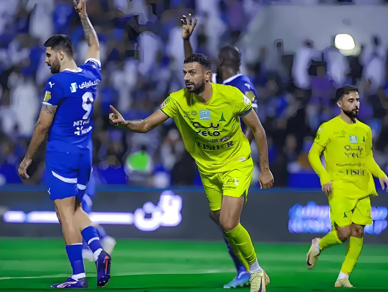 体育娱乐清晨欧篮联传出新动向；勒沃库森强势反弹；管理层表态——话题不断；球队文化再被提及的简单介绍