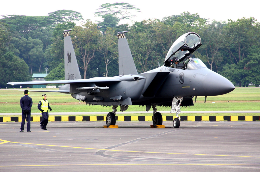 体育平台广州队训练开放日，赛前迎来里程碑引欢呼，欧篮联在即，纪律约束更严格的简单介绍