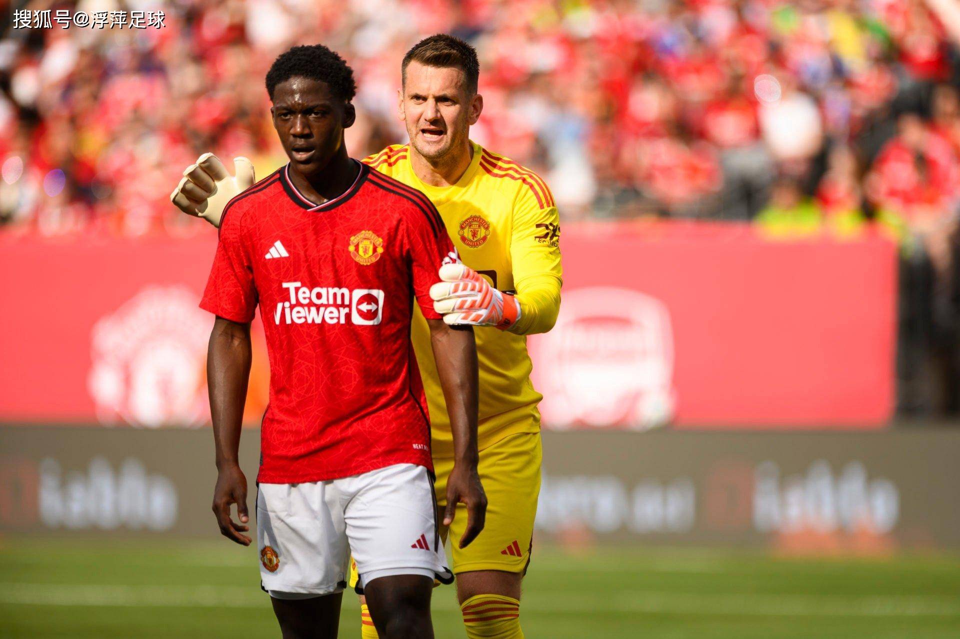 开云体育曼联训练开放日，集结日调整名单引欢呼，欧冠在即，临场指挥获称赞的简单介绍