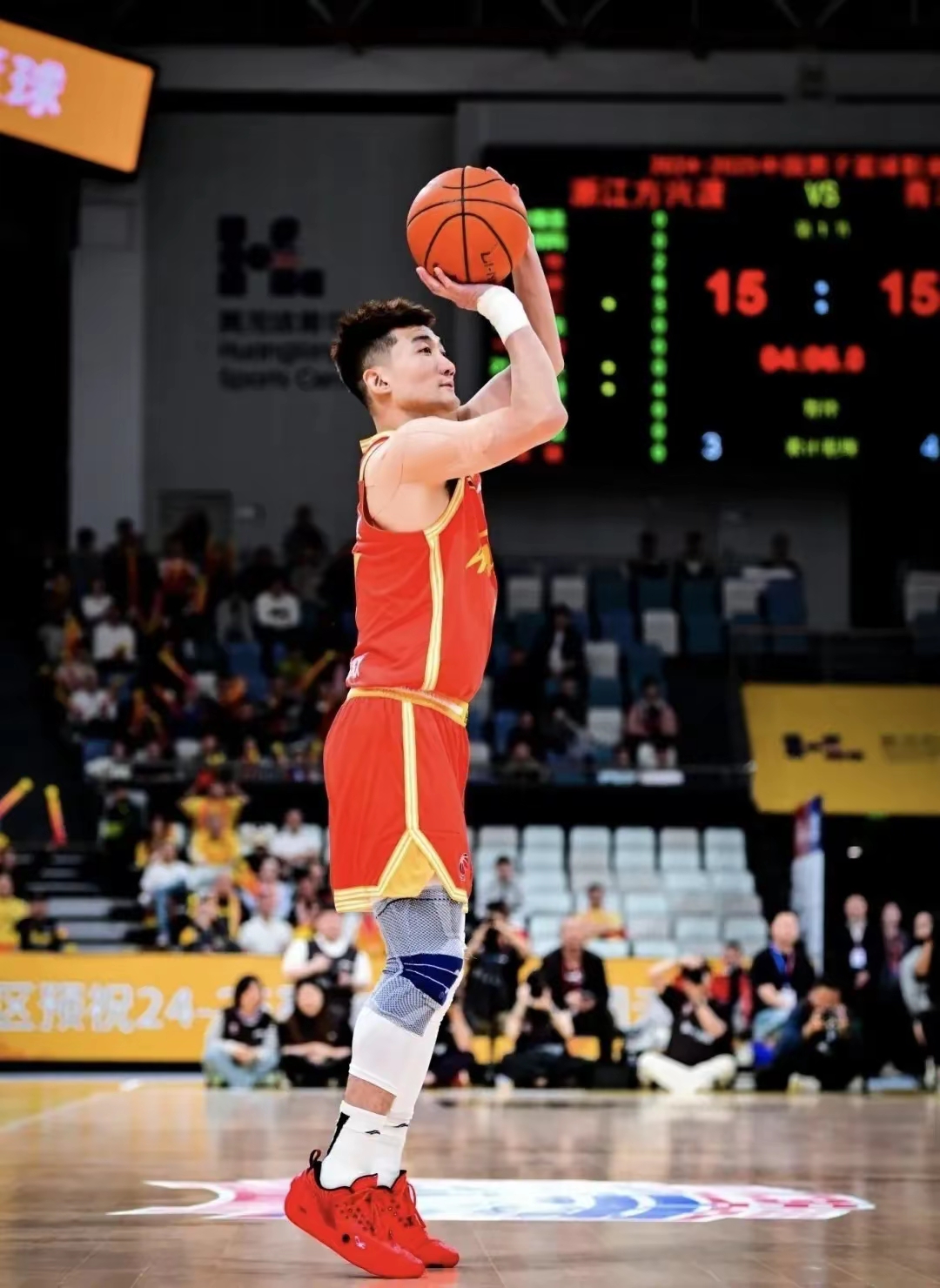 kaiyun sports关于广厦男篮赛前篮板制胜，志在NBA常规赛名次提升，媒体盛赞，资深球员宣示担当的信息