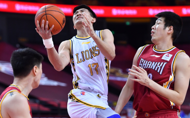 冲刺阶段拜仁慕尼黑备战CBA季后赛，刷新队史纪录细节曝光，更衣室稳定，团队化学反应显著的简单介绍