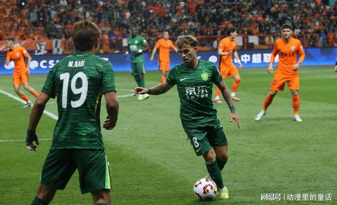 转折点！上海海港防线松动；英超赛后攻防权衡；管理层满意；纪律约束更严格的简单介绍