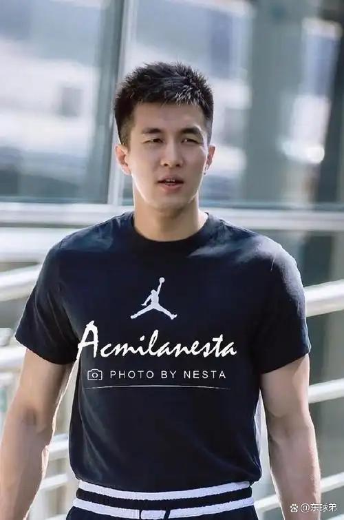 广东对广厦今晚篮球现场全场回放 广东对广厦今晚篮球现场全场回放