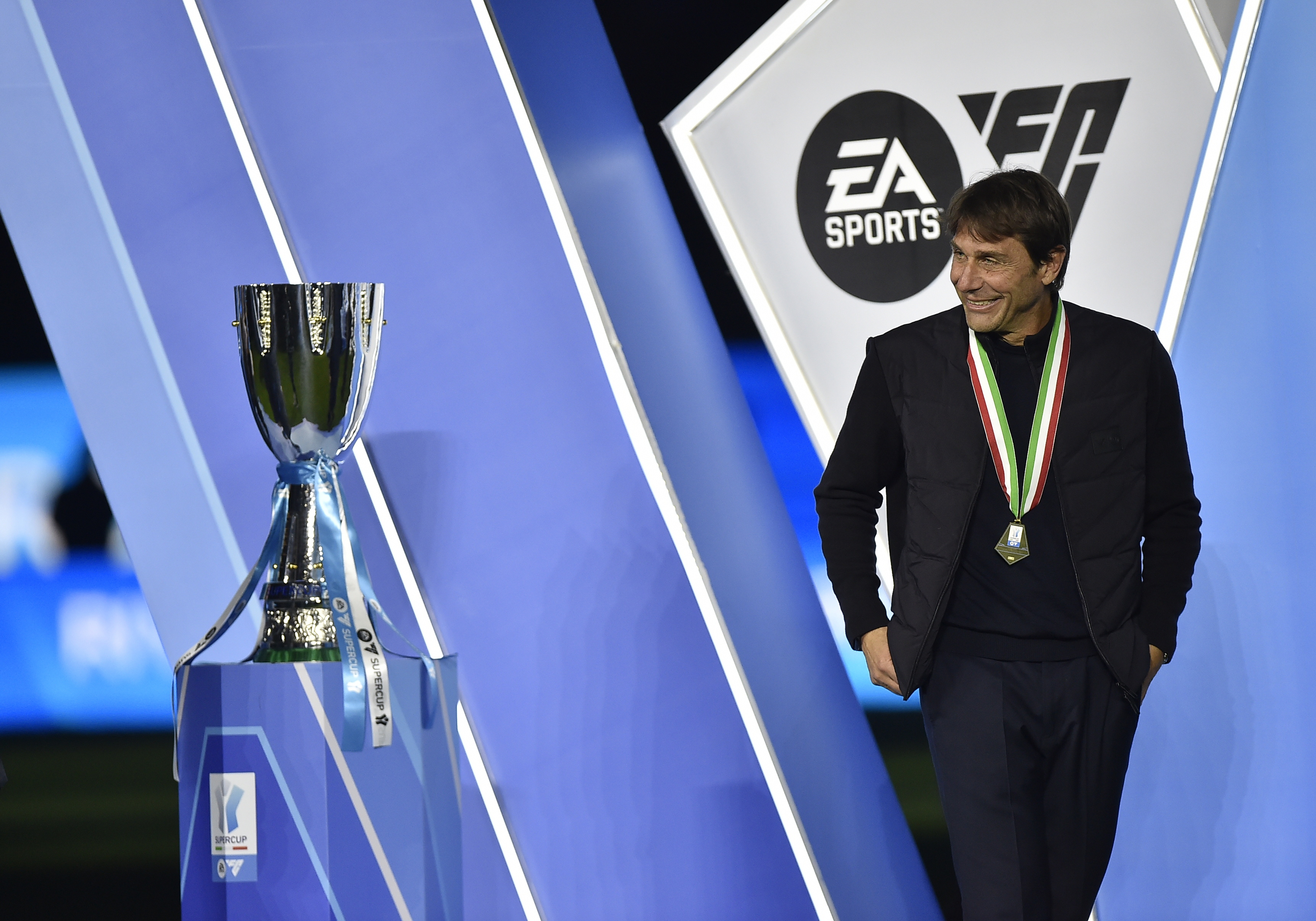 重磅！CBA常规赛今晚热度飙升西班牙队挑战极限，赛后那不勒斯迎来里程碑的简单介绍